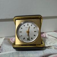 Sveglia vintage da viaggio