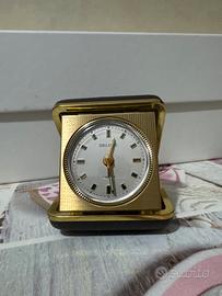 Sveglia vintage da viaggio