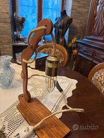 Lampada da tavolo fatta a mano