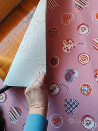 tappeto pavimento PVC con cuori 