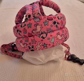 Casco protettivo paracolpi primi passi