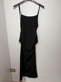 Abito nero lungo elegante