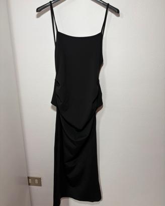 Abito nero lungo elegante