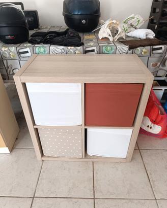 IKEA KALLAX 4 scomparti con box contenitori
