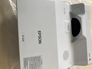 Epson EB-760W – come nuovo, acceso solo per prova