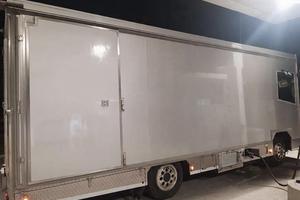 Autonegozio camion bbm pescheria gastronomia polli