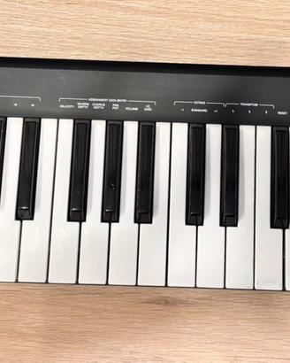 Tastiera MIDI Alesis Q49
