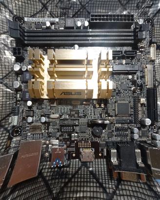 Scheda madre Asus mini N3150i-C