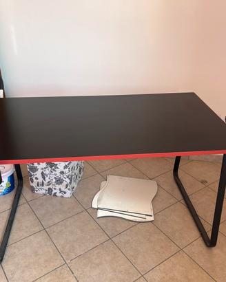 Scrivania gaming ikea