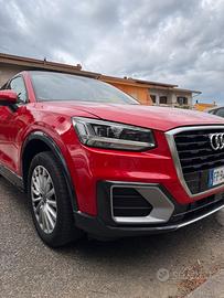 Audi q2 1.6 design edition