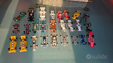 lotto di 26 Modellini F1 Polistil, Majorett etc