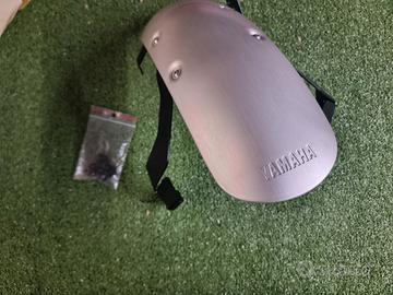 PARAFANGO ANT IN ALLUMINIO YAMAHA XSR900 2022