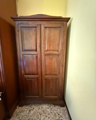 ARMADIO IN LEGNO 2 ANTE – COME NUOVO!