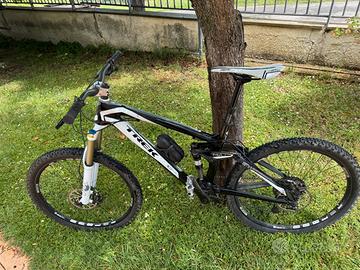 mtb mountain bike trek Remedy FULL carbonio