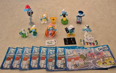 Kinder serie incompleta Puffi in Città 2018