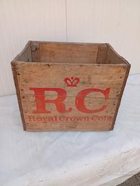 Cassa in legno porta bibite