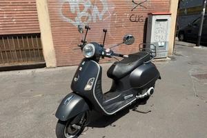 Piaggio Vespa 250 GTS