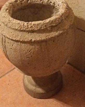 mortaio in pietra chiara