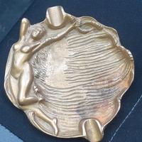 posacenere art nouveau in ottone