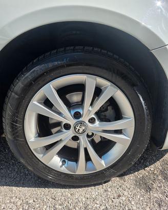 Cerchi R16 + gomme invernali Barum (Continental)