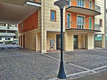 Trilocale commerciale