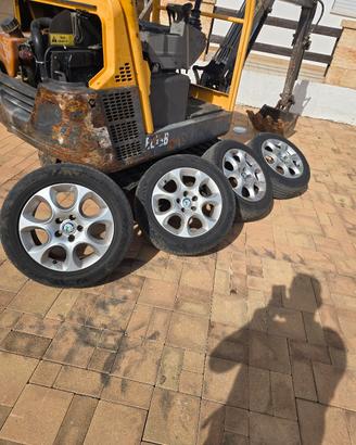 gomme e cerchi 16 alfa 5 fori