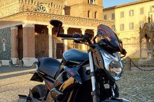 Yamaha XJ6 anno 2012 con 40.890 km