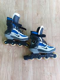 Pattini in linea marca NIKE, modello Carbon