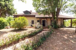 VILLA SINGOLA A SAN CARLO CANAVESE