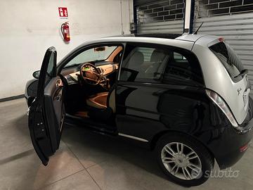 lancia ypsilon 1.3