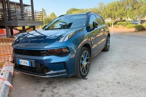 Lynk&co 01