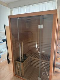 Sauna finlandese completa in legno come nuova