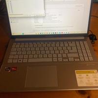 "Asus VivoBook Go 14/15 | Ryzen 5 7520U | 16GB RAM