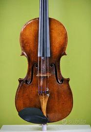 Violino antico  di rara bellezza