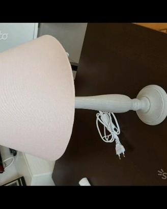 Lampada rosa