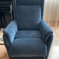 Poltrona elettrica per anziani o disabili