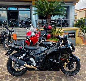 Suzuki GSX Hayabusa 1300 13500km.