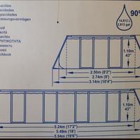 Piscina fuoriterra con vari accessori