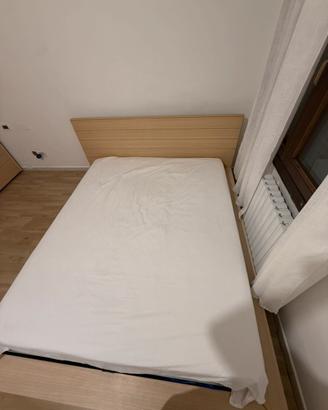 Letto matrimoniale