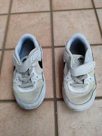 Scarpe Nike Air Max numero 26