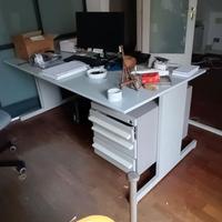 A41 Arredo ufficio Scrivania Legno olivetti