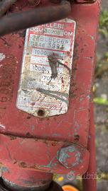 Carrello LP con targa