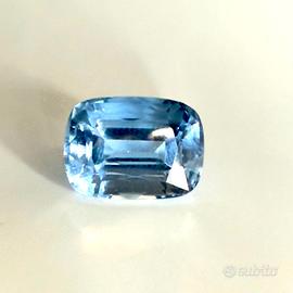 Acquamarina Blu Intenso 15,73 ct Certificata GGI