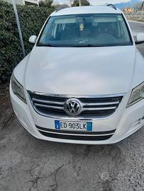 tiguan  anno 2010 diesel 2000
