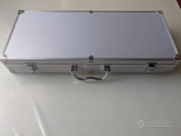 Set Di Attrezzi Per Barbecue

NUOVO! 