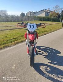 HM CRM PERFORMANCE 125