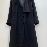 Cappotto nero in alpaca e lana