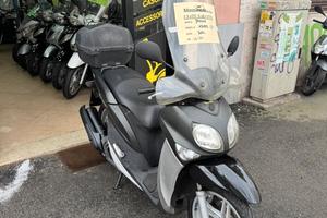 Yamaha Xenter 150 - 2014 - PERMUTE
