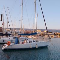 barca a vela 10 MT.