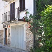 CASA SEMINDIPENDENTE A COSTIGLIOLE D'ASTI